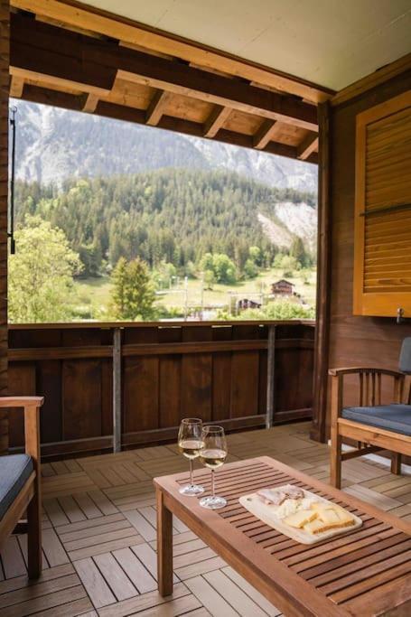 カンデルシュテッグPeacefull Mountains Viewアパートメント エクステリア 写真